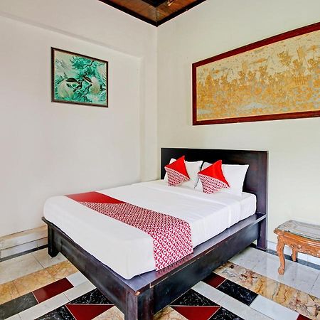 Oyo Homes 91091 Desa Wisata Umejero 姆杜克 外观 照片